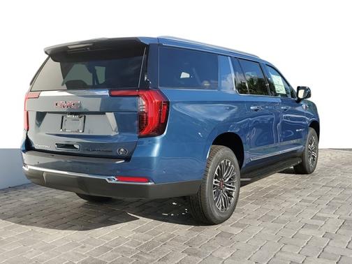 2025 GMC Yukon XL Elevation