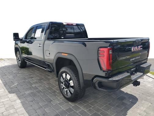2025 GMC Sierra 2500 Denali