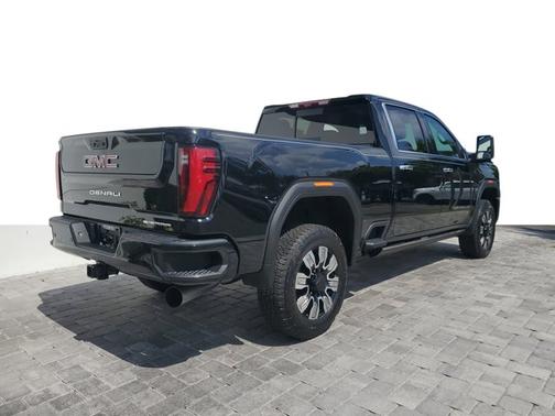 2025 GMC Sierra 2500 Denali