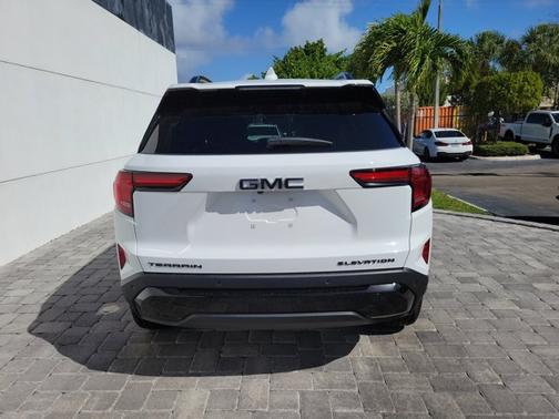 2026 GMC Terrain FWD Elevation