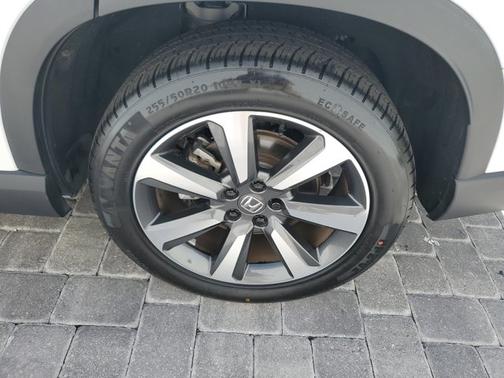 Platinum White Pearl 2024 Honda Pilot Elite