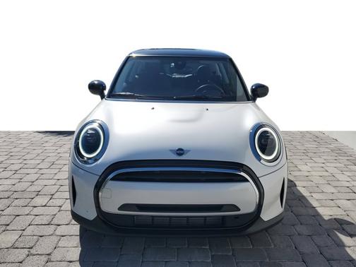 2023 MINI Hardtop Cooper