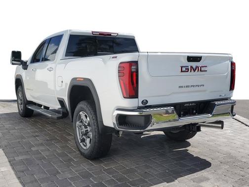 2025 GMC Sierra 2500 SLT