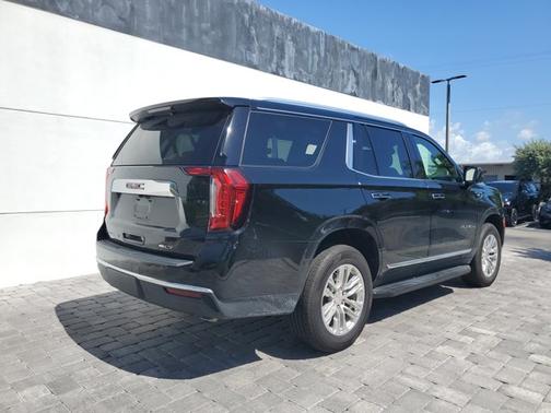 Onyx Black 2021 GMC Yukon SLT