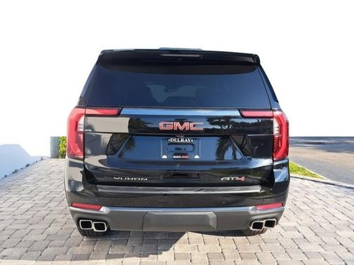2026 GMC Yukon AT4