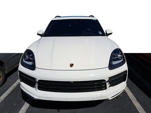 2023 Porsche Cayenne Platinum Edition