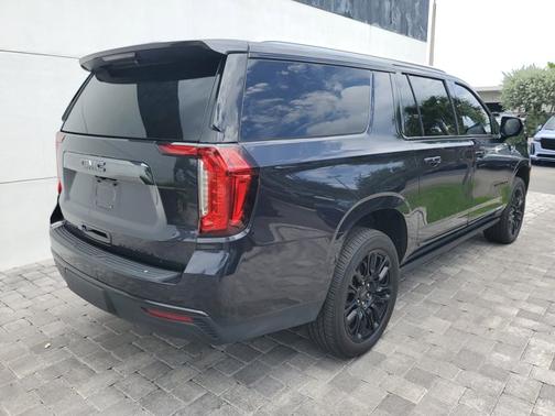Titanium Rush Metallic 2023 GMC Yukon XL Denali Ultimate