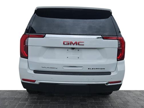 2025 GMC Yukon Elevation
