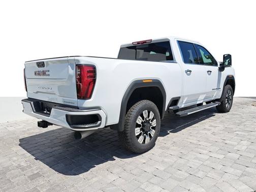 2025 GMC Sierra 2500 Denali