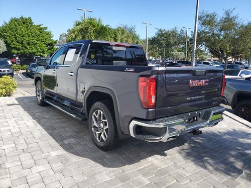 2023 GMC Sierra 1500 SLT