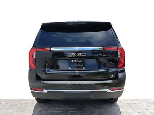2025 GMC Yukon Elevation
