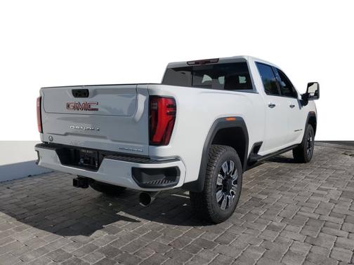 2025 GMC Sierra 2500 Denali