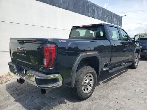 Onyx Black 2023 GMC Sierra 2500 Pro