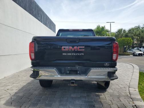 Onyx Black 2023 GMC Sierra 2500 Pro