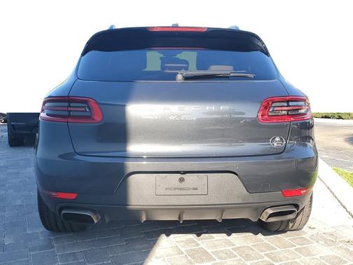 2018 Porsche Macan Base