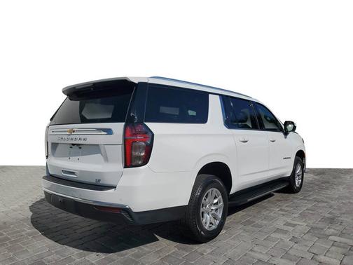 Summit White 2023 Chevrolet Suburban LT