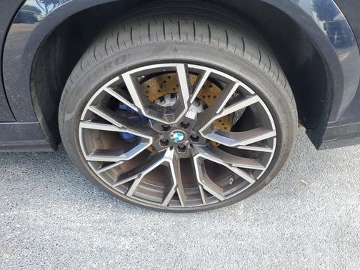 2022 BMW X6 M Base