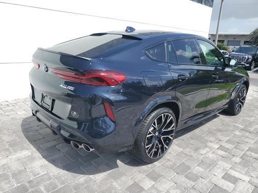2022 BMW X6 M Base