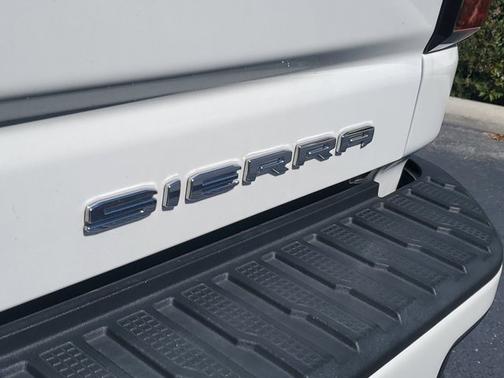 2024 GMC Sierra 2500 Denali
