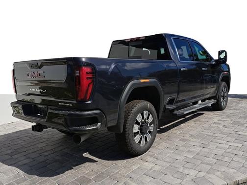 2025 GMC Sierra 2500 Denali
