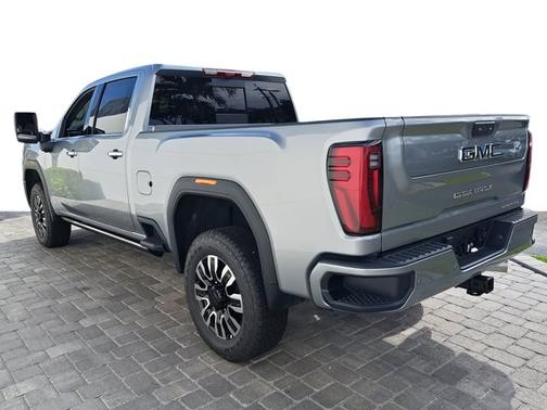 2025 GMC Sierra 2500 Denali
