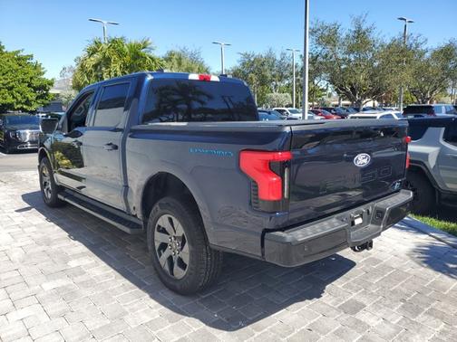 2024 Ford F-150 Lightning Flash