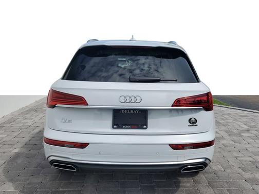 2024 Audi Q5 S line Premium