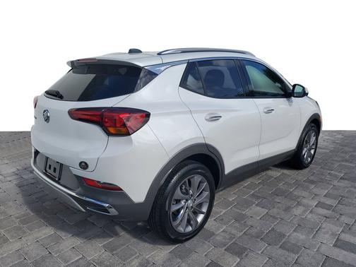 White Frost Tricoat 2023 Buick Encore GX Essence
