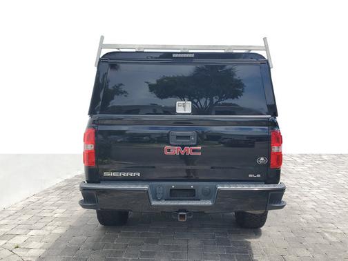 Onyx Black 2017 GMC Sierra 1500 SLE