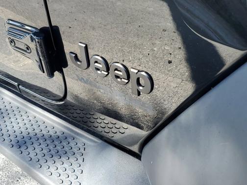 2022 Jeep Wrangler Unlimited Willys