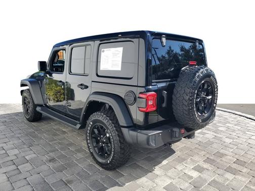 2022 Jeep Wrangler Unlimited Willys