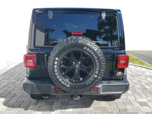 2022 Jeep Wrangler Unlimited Willys