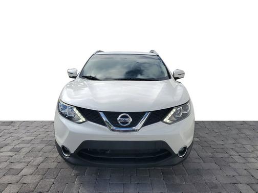 2017 Nissan Rogue Sport SV