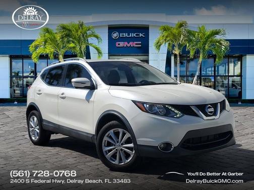 2017 Nissan Rogue Sport SV