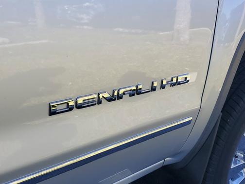 2018 GMC Sierra 2500 Denali