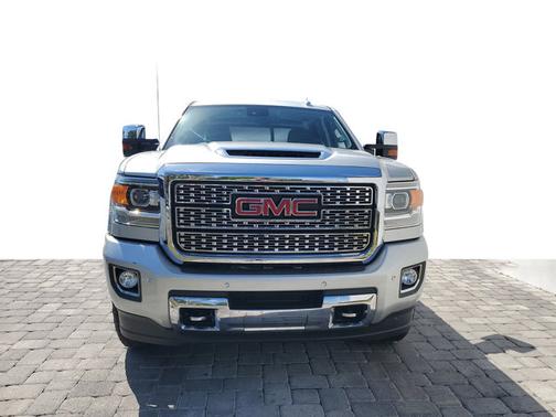 2018 GMC Sierra 2500 Denali
