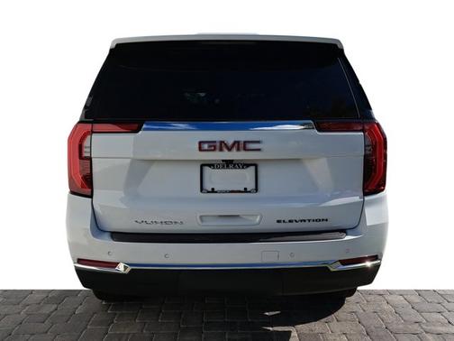 2025 GMC Yukon Elevation