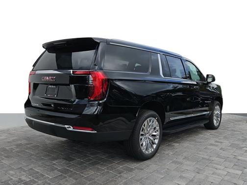 2025 GMC Yukon XL Elevation