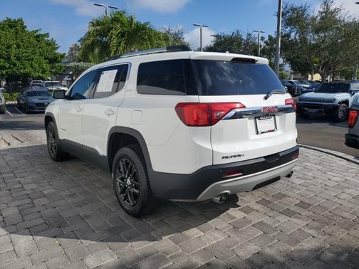 2018 GMC Acadia SLT-1