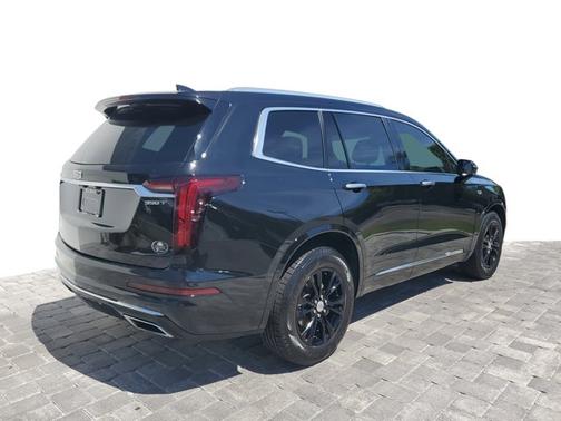 2022 Cadillac XT6 Luxury