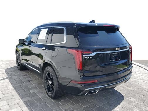 2022 Cadillac XT6 Luxury