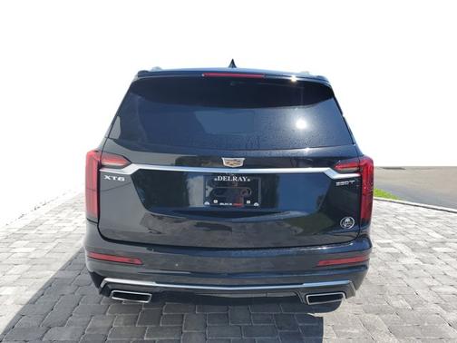 2022 Cadillac XT6 Luxury