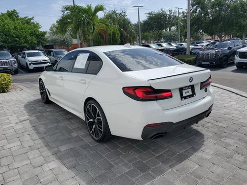 2023 BMW 540 540i