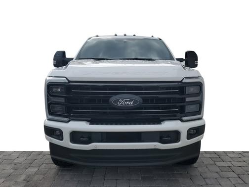 2025 Ford F-250 Platinum