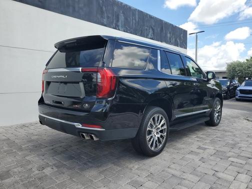 Onyx Black 2025 GMC Yukon Denali