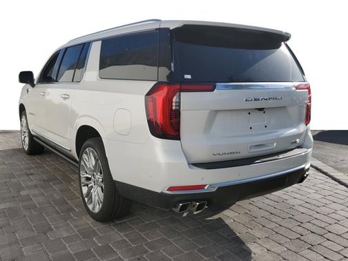 2025 GMC Yukon XL Denali