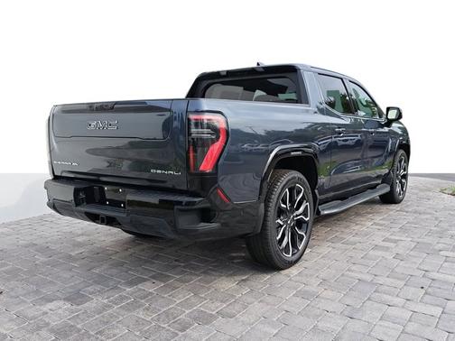 2025 GMC Sierra EV Extended Range Denali