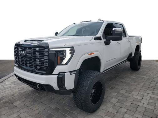 2025 GMC Sierra 2500 Denali