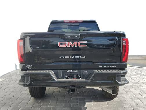 2025 GMC Sierra 2500 Denali
