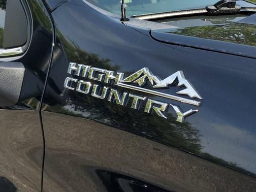 2019 Chevrolet Silverado 1500 High Country